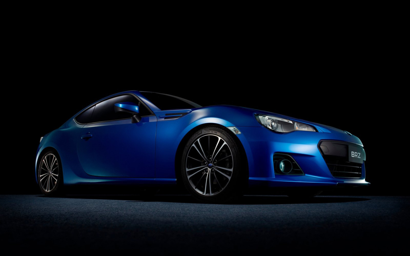 Дизайн автомобиля Subaru BRZ