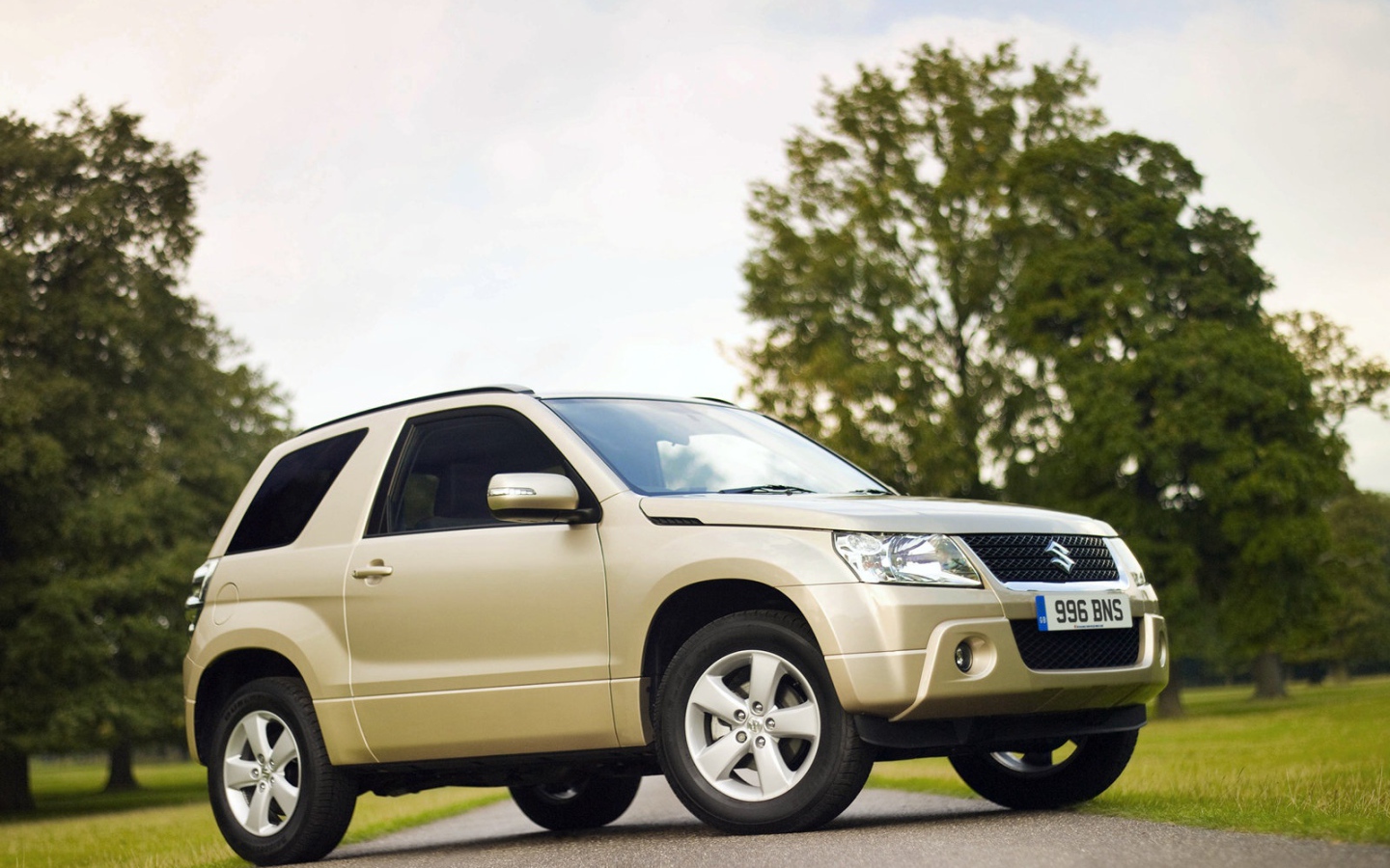 Дизайн автомобиля Suzuki Grand Vitara 2014