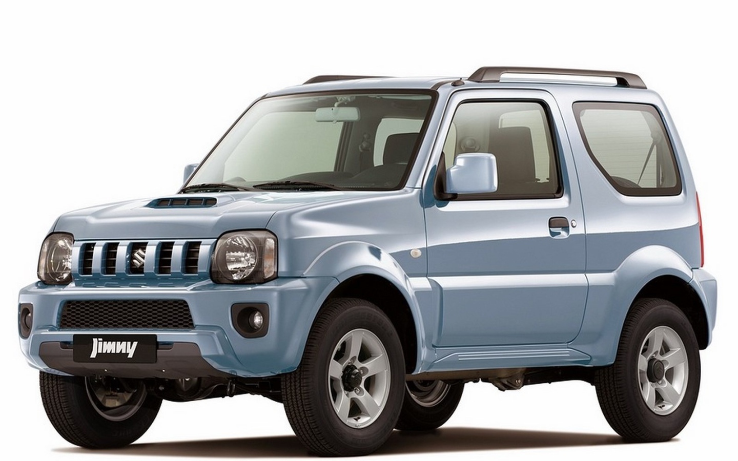 Автомобиль марки Suzuki модели Jimny