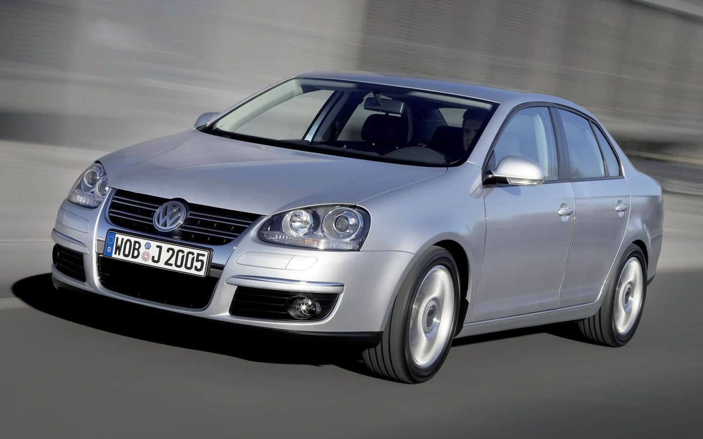 Надежная машина Volkswagen Jetta