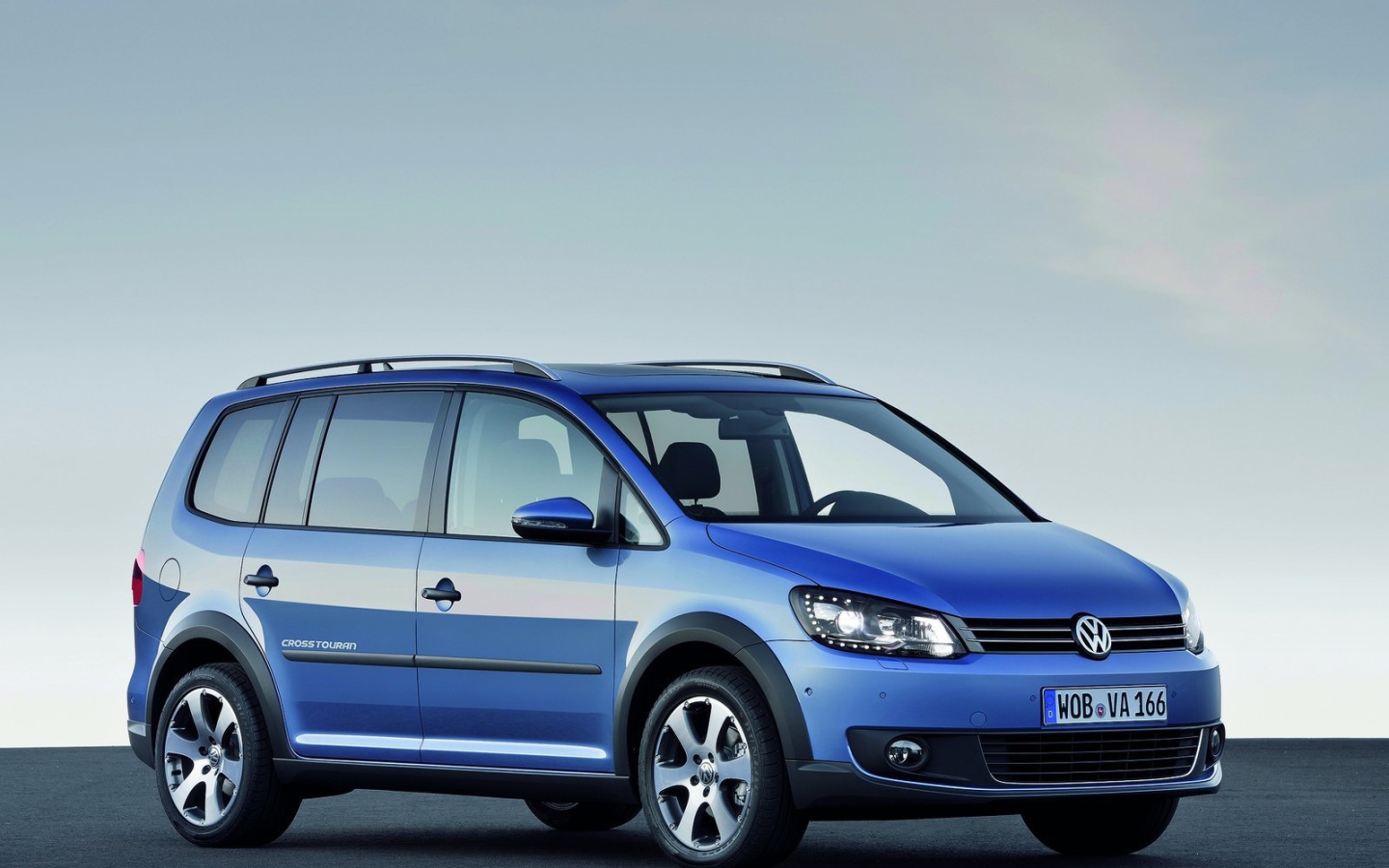 Надежная машина Volkswagen Touran