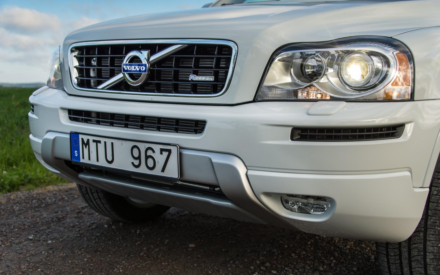 Тест драйв автомобиля Вольво  xc90 2014