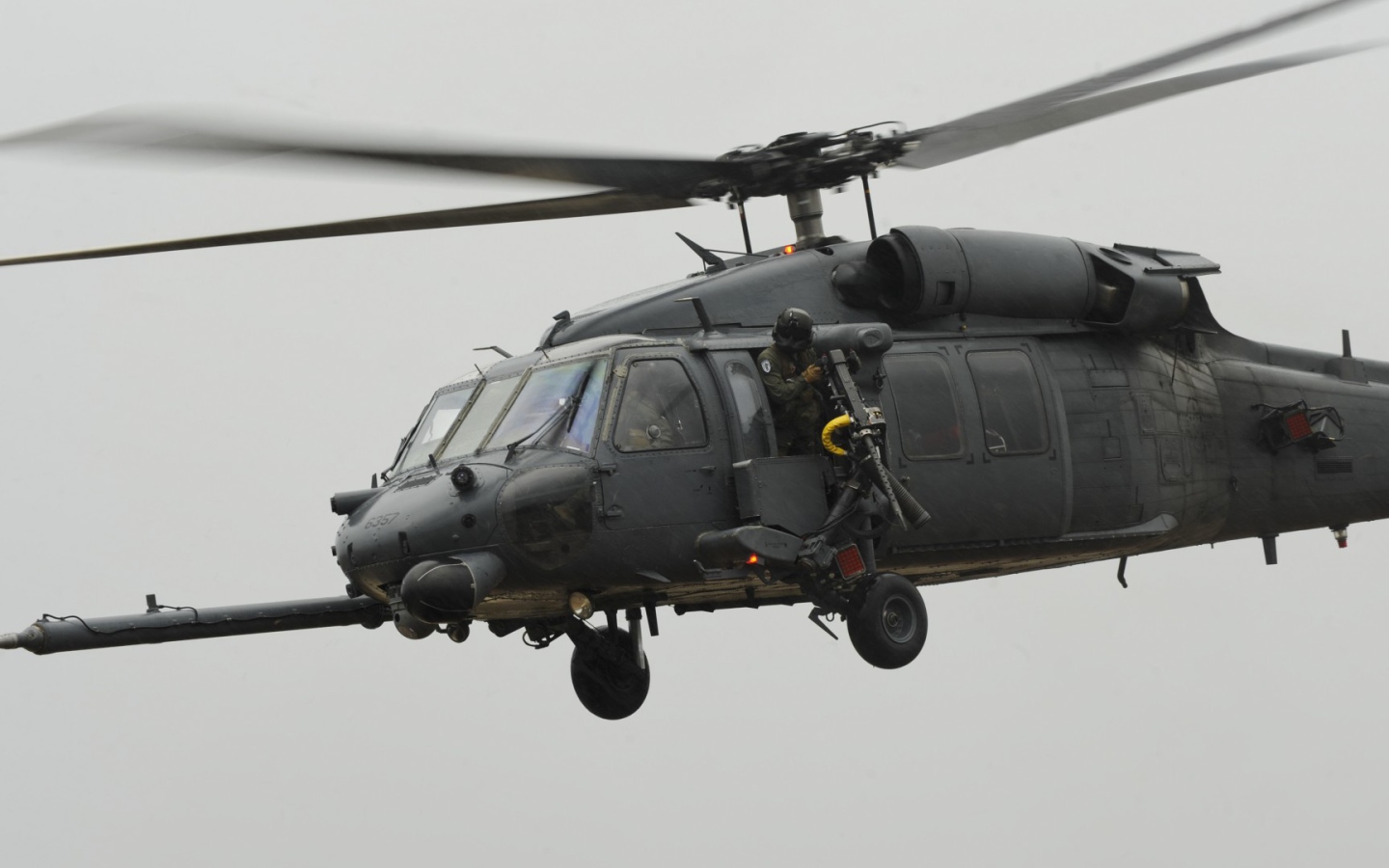 Вертолет на боевом задании