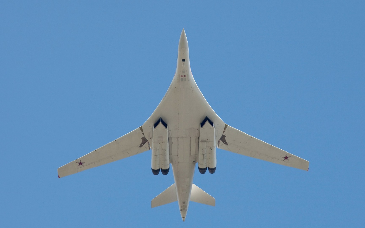 Высотный самолет