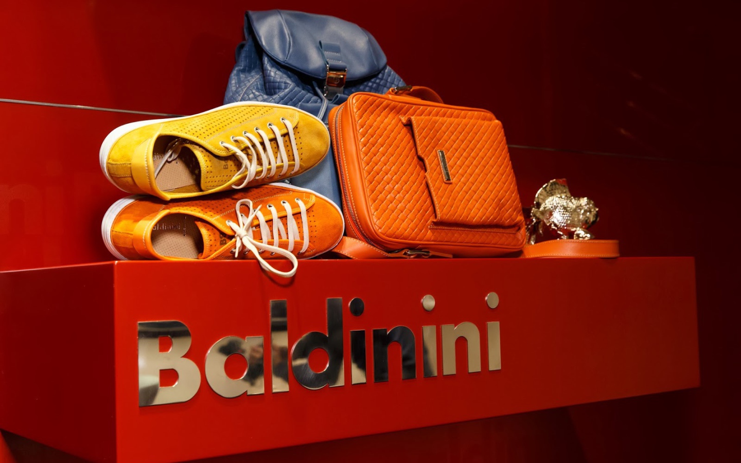 Обувь и аксессуары от Baldinini