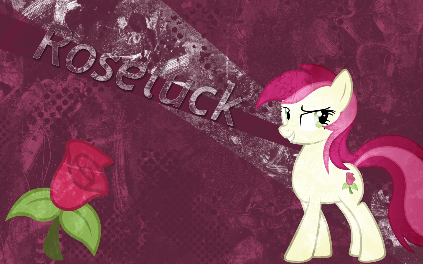 Маленькая пони с розой