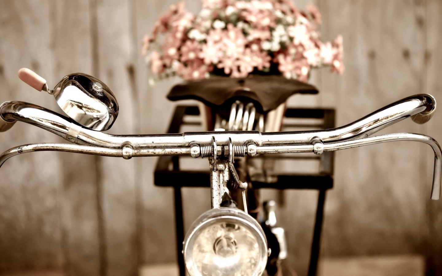 Bелосипед с цветами