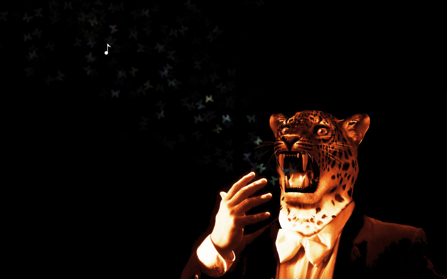 Человек с головой леопарда