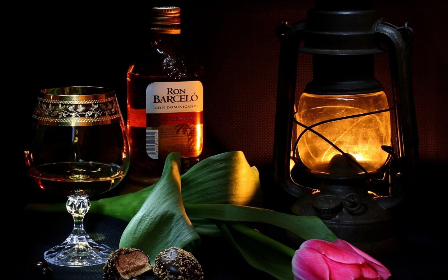 Коньяк с шоколадом