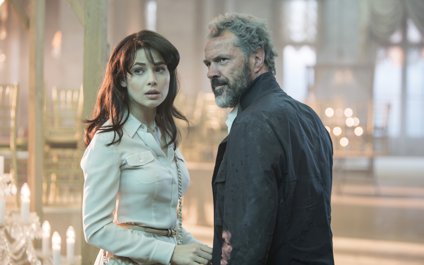 Очаровательная актриса Юлия Снигирь