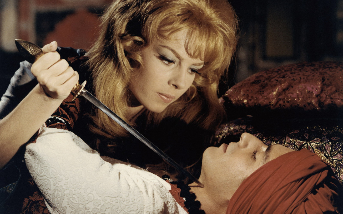 Популярная Елена Корикова