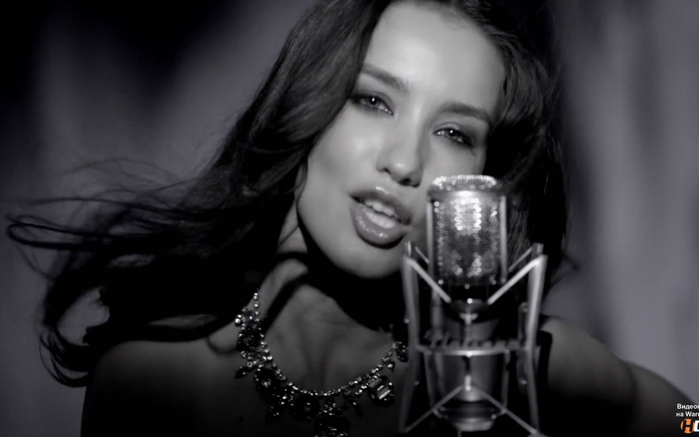 Прекрасная актриса Виктория Дайненко