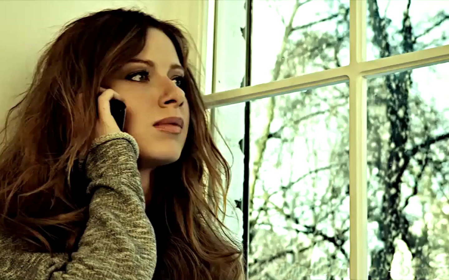 Знаменитая актриса Юлия Савичева