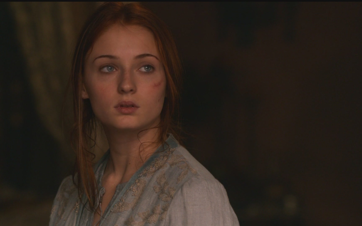 Популярная Софи Тернер