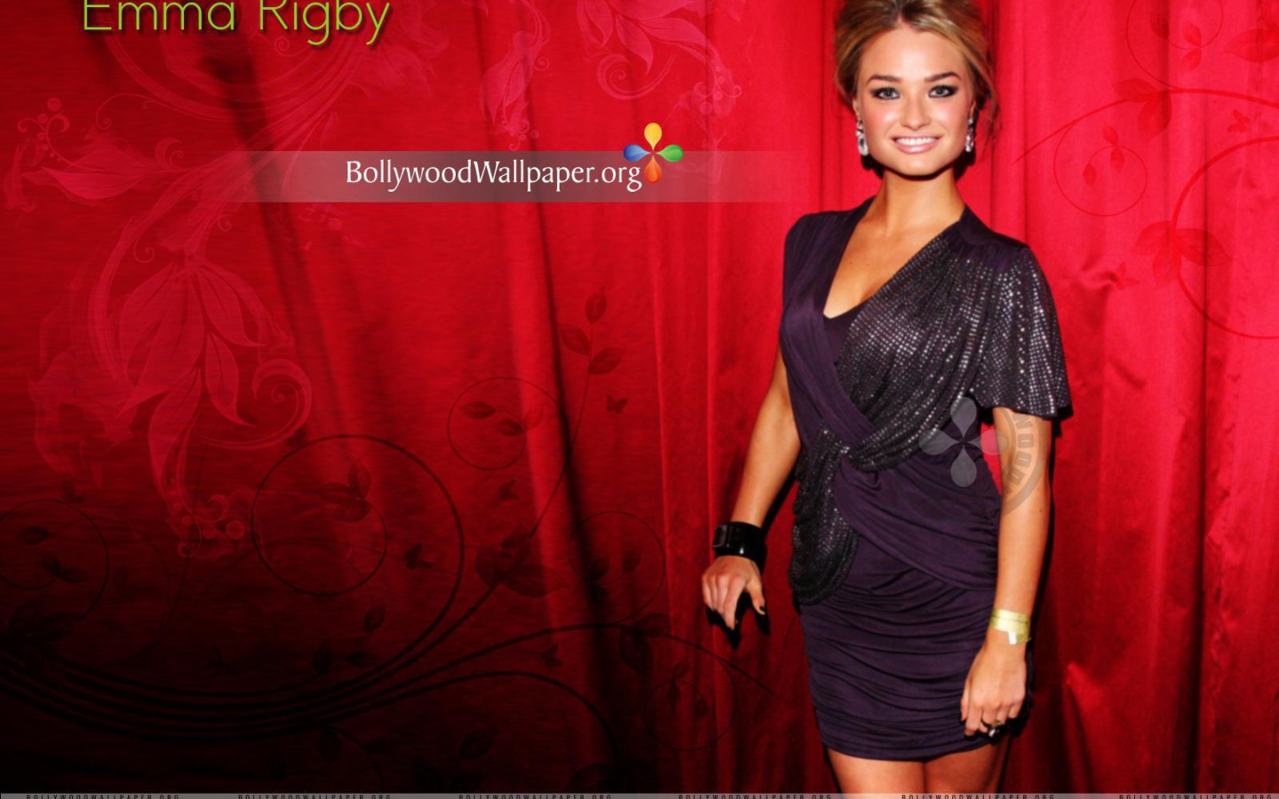 Модель Эмма Ригби