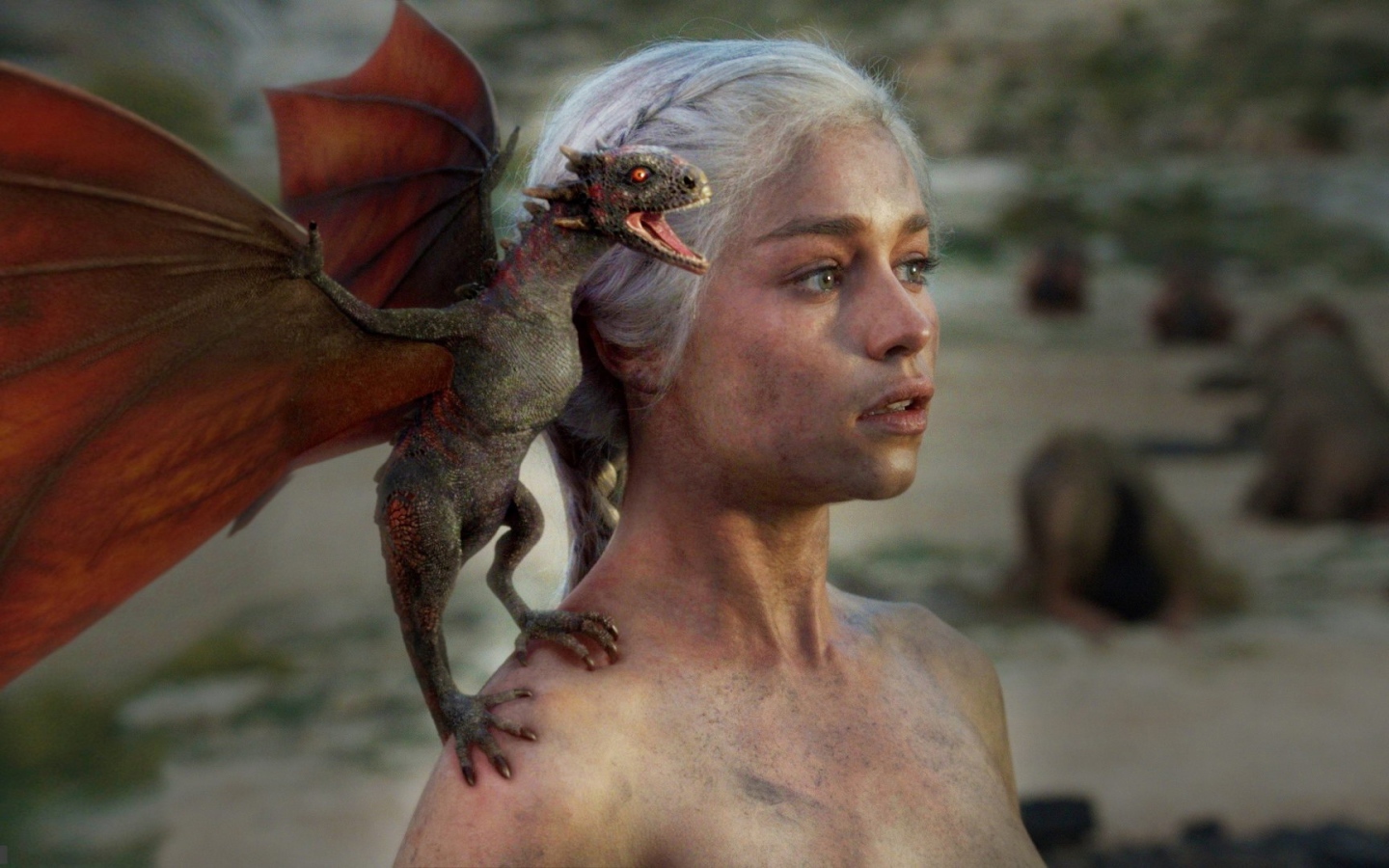 Модель Эмилия Кларк