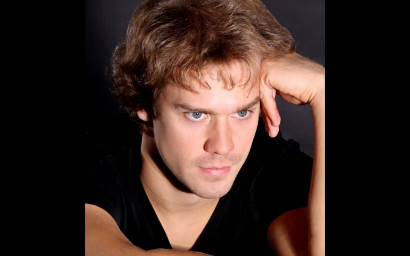 Спортсмен Алексей Морозов