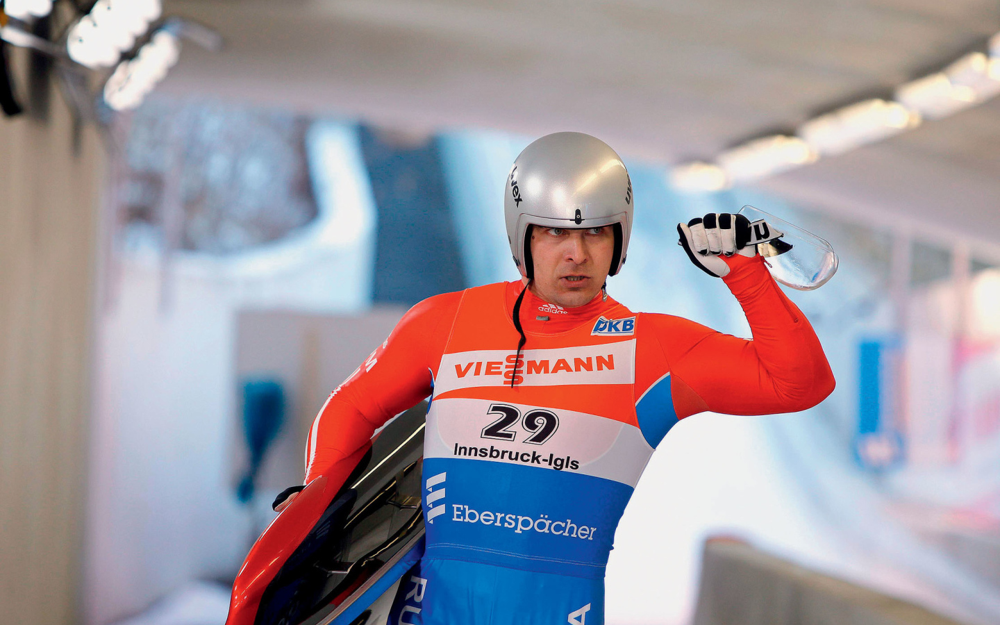 Чемпион Альберт Демченко