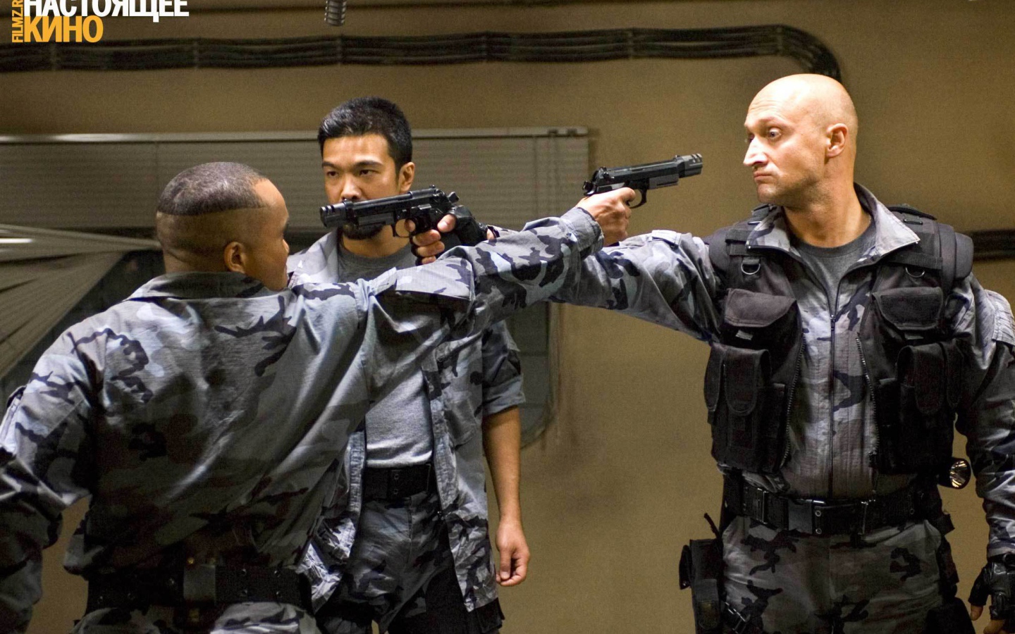 Суперзвезда Гоша Куценко