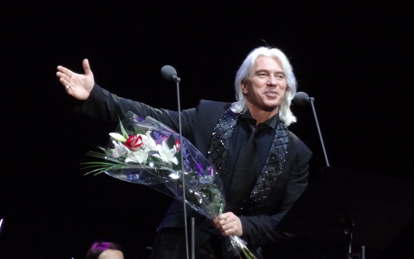 Популярный актер Дмитрий Хворостовский