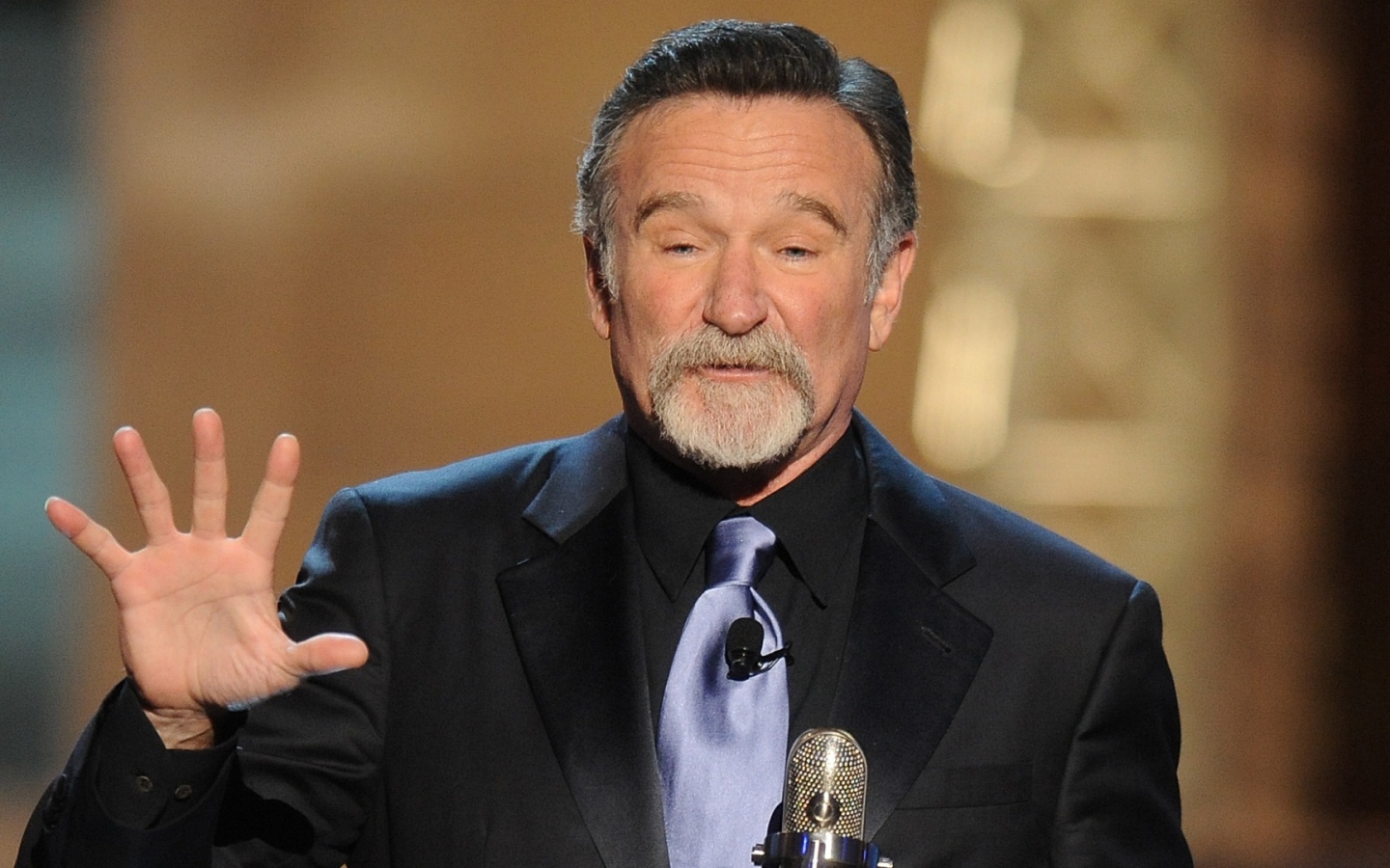 Актер Робин Уильямс получает награду