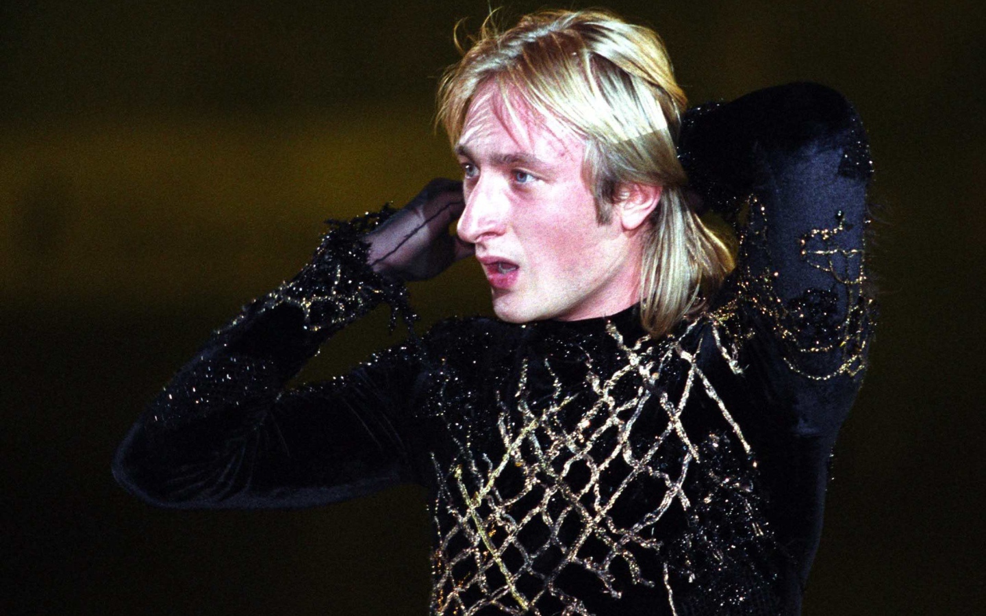 Евгений Плющенко перед выступлением