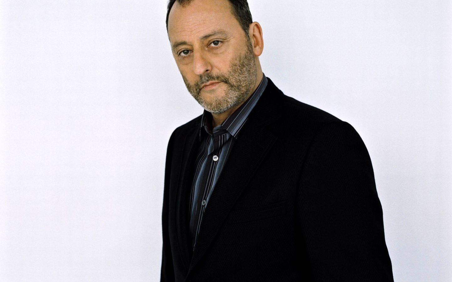 Известный Жан Рено