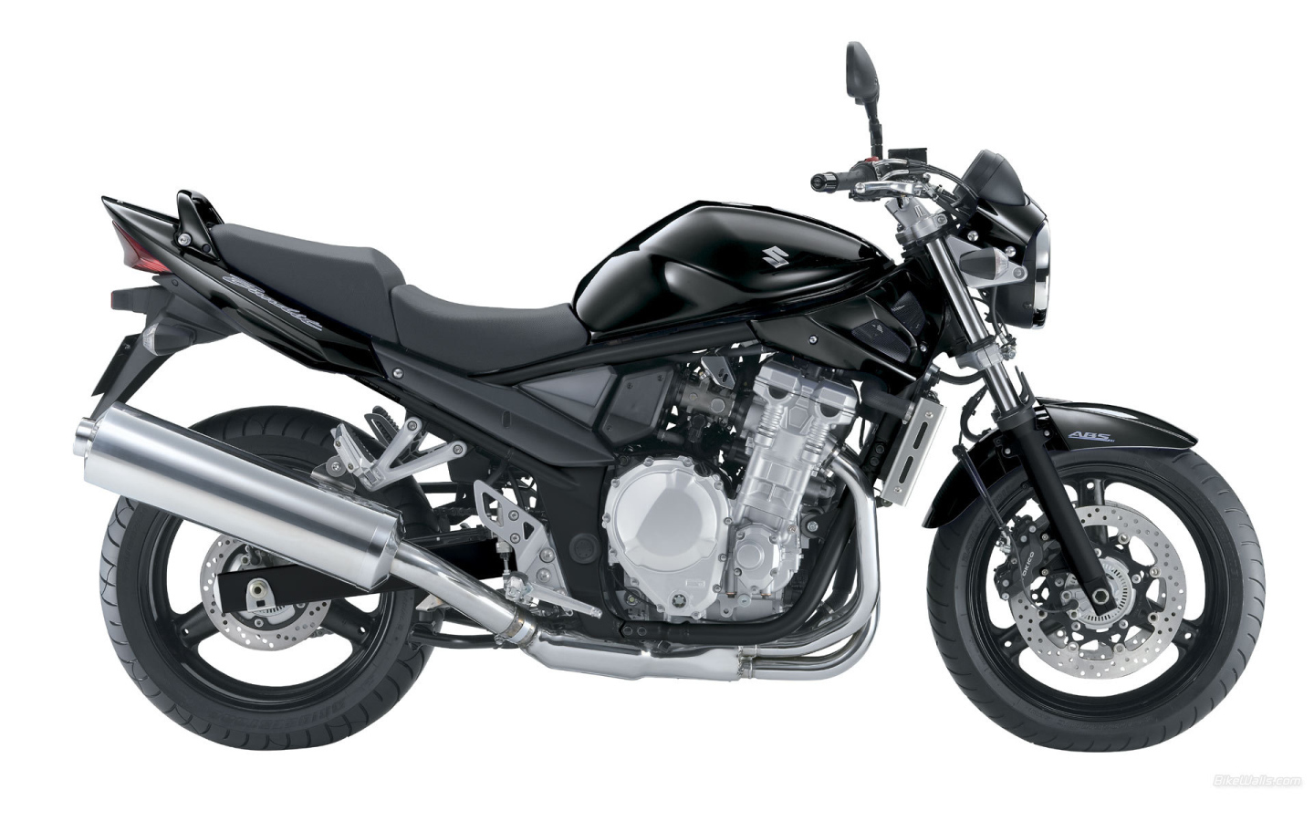 Красивый мотоцикл в москве Suzuki  GSF 650