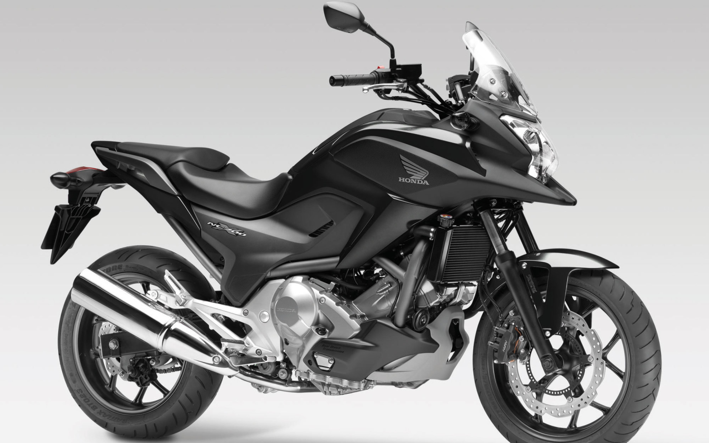 Мотоцикл модели Honda NC 700 X