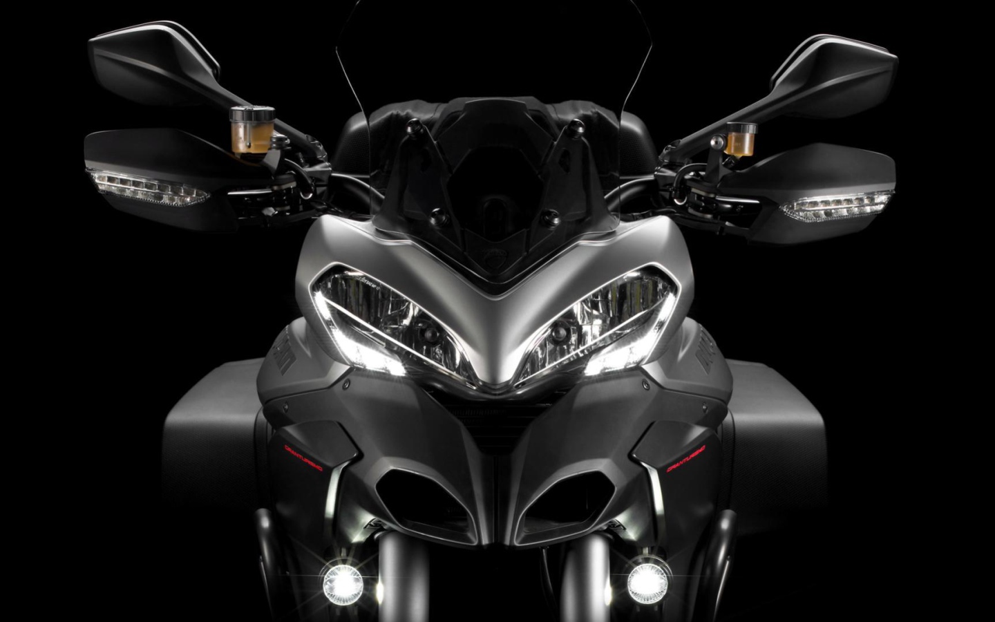 Невероятно быстрый мотоцикл Ducati Multistrada 1200 S Granturismo