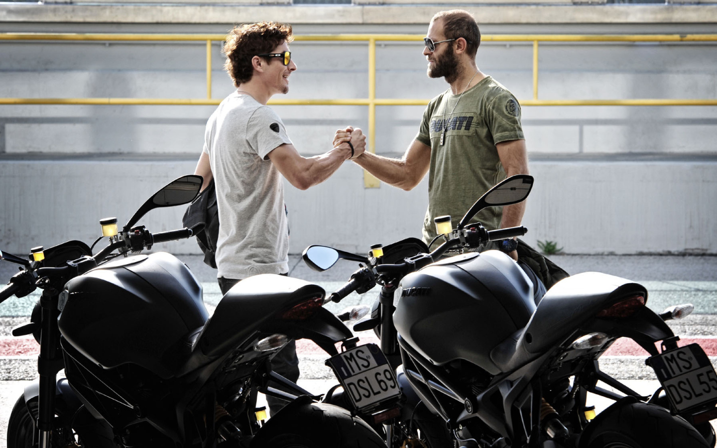 Невероятно быстрый мотоциклDucati Monster Diesel