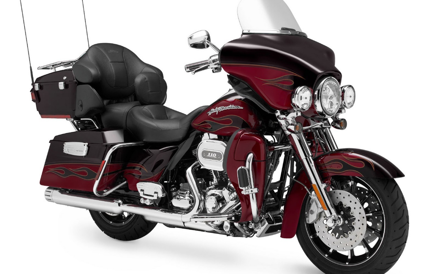 Новый мотоцикл Harley-Davidson CVO Electra Glide Ultra Classic