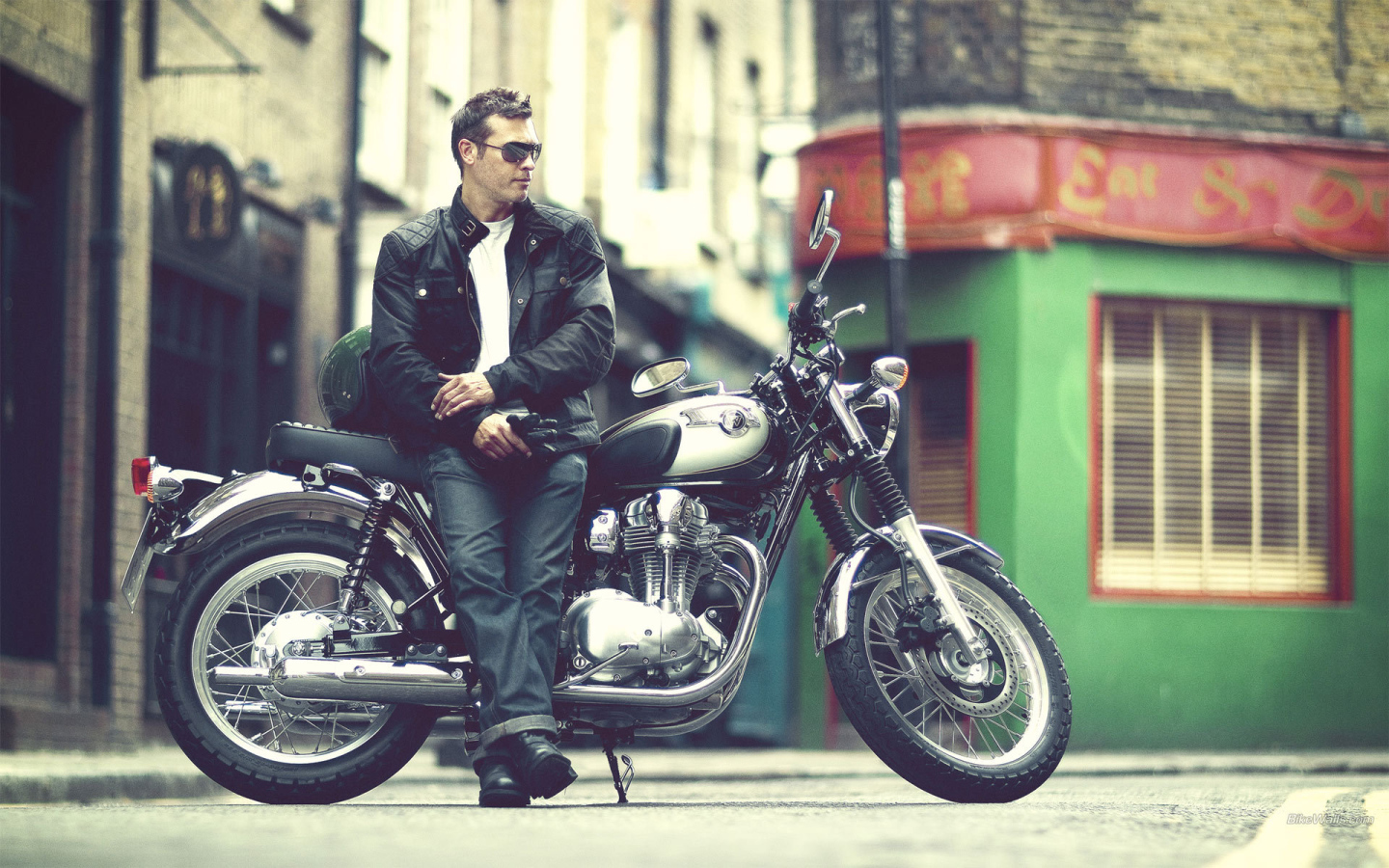 Новый мотоцикл Kawasaki W 800