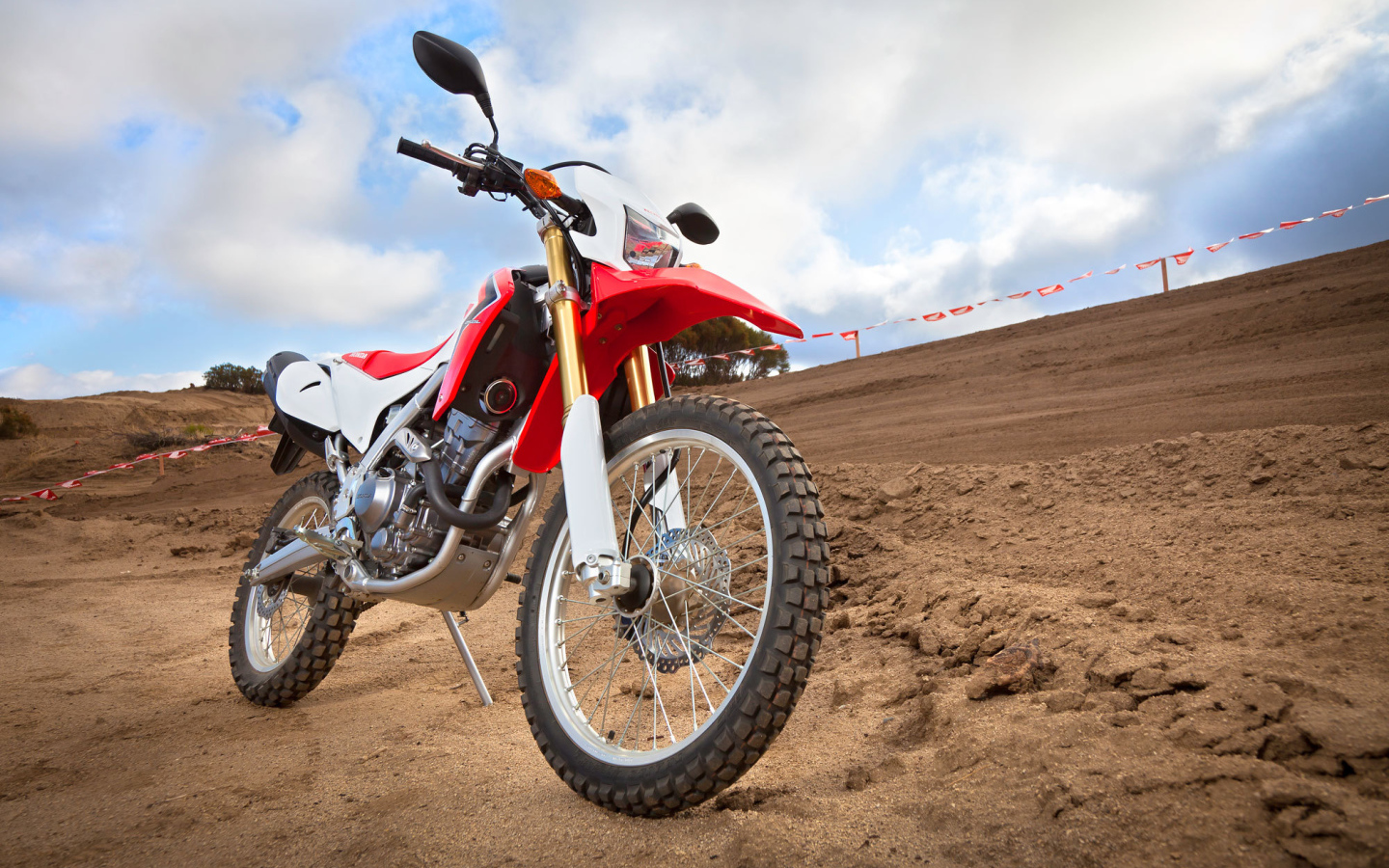 Надежный мотоцикл Honda CRF 250 L