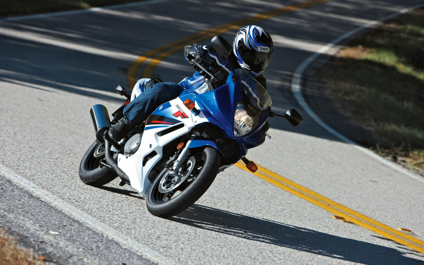 Надежный мотоцикл Suzuki GS 500 F