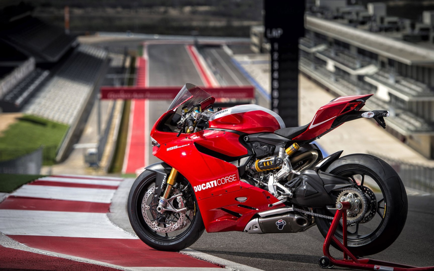 Мотоцикл Ducati Superbike 1199 Panigale