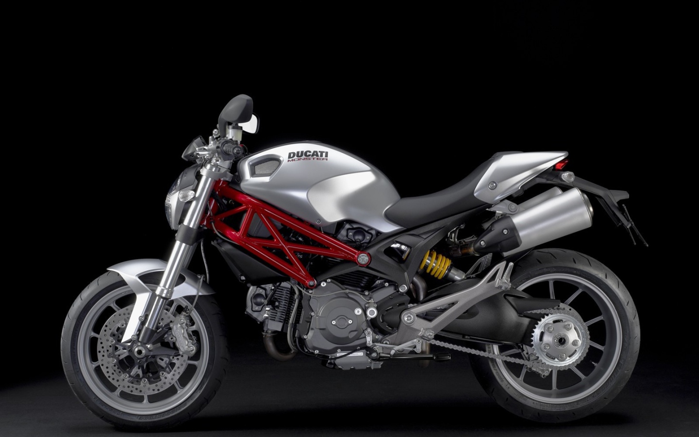 Мотоцикл Ducati monster 1100 metallic mix
