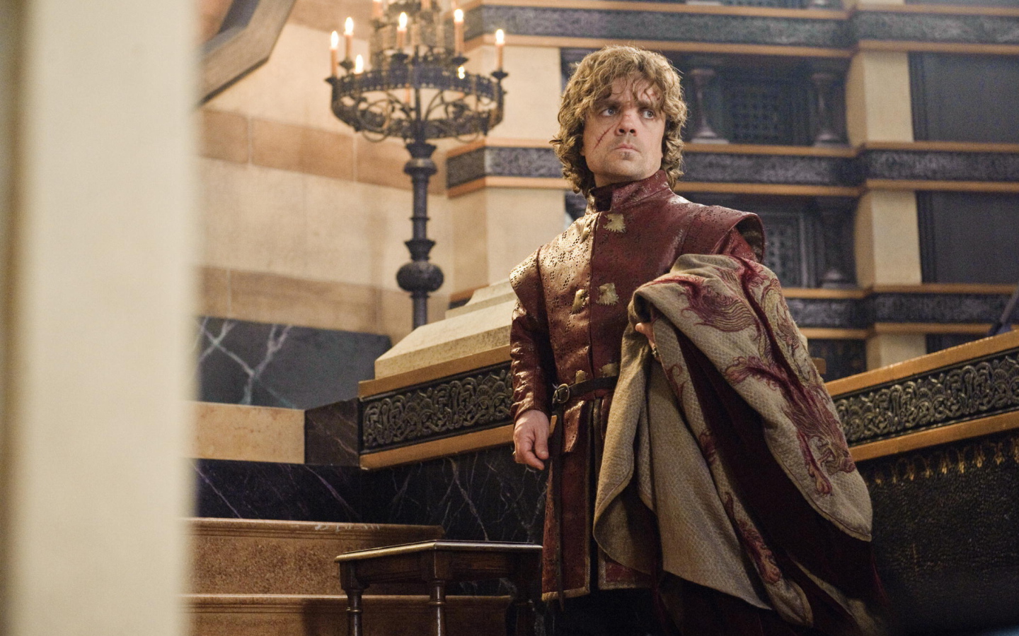 Известный актер Питер Динклэйдж в роли Ланнистера