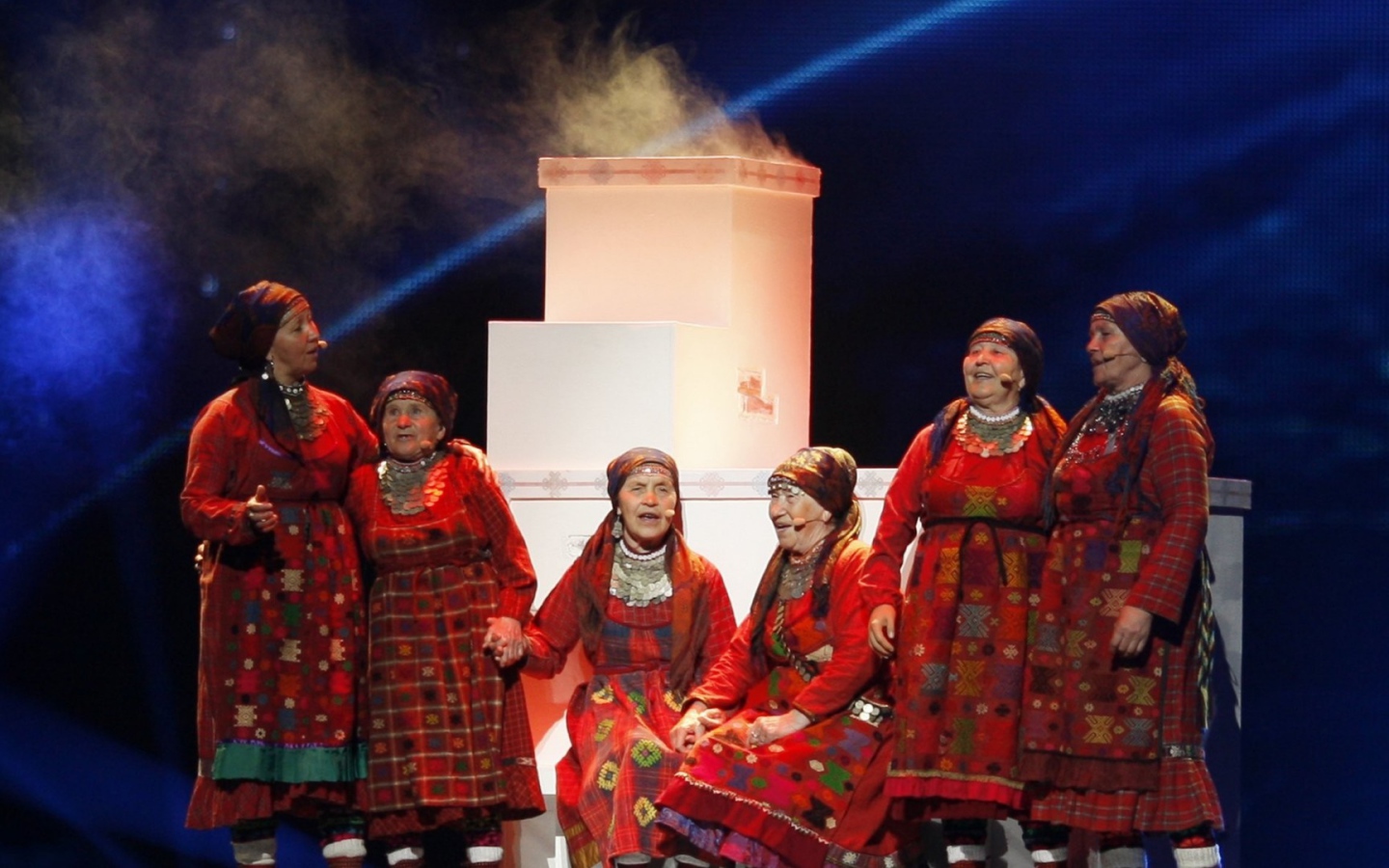 Шесть бабушек