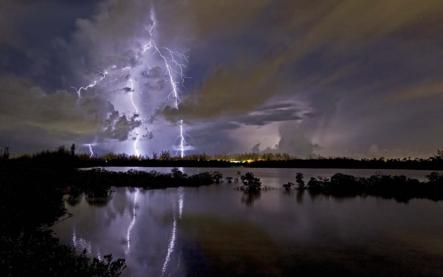 	   Storm in the Bahamas