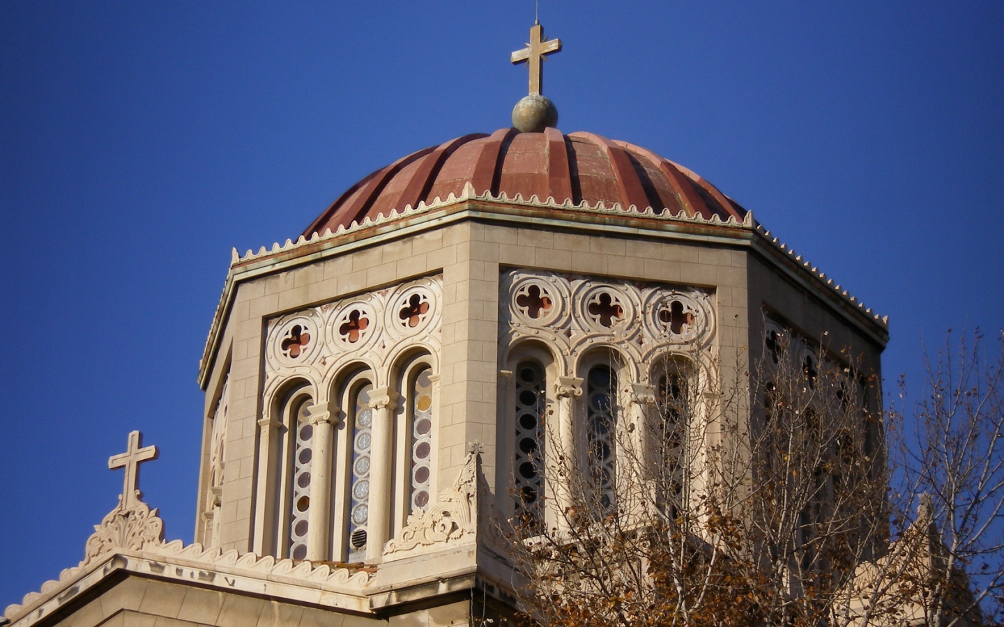 Купол религиозного храма