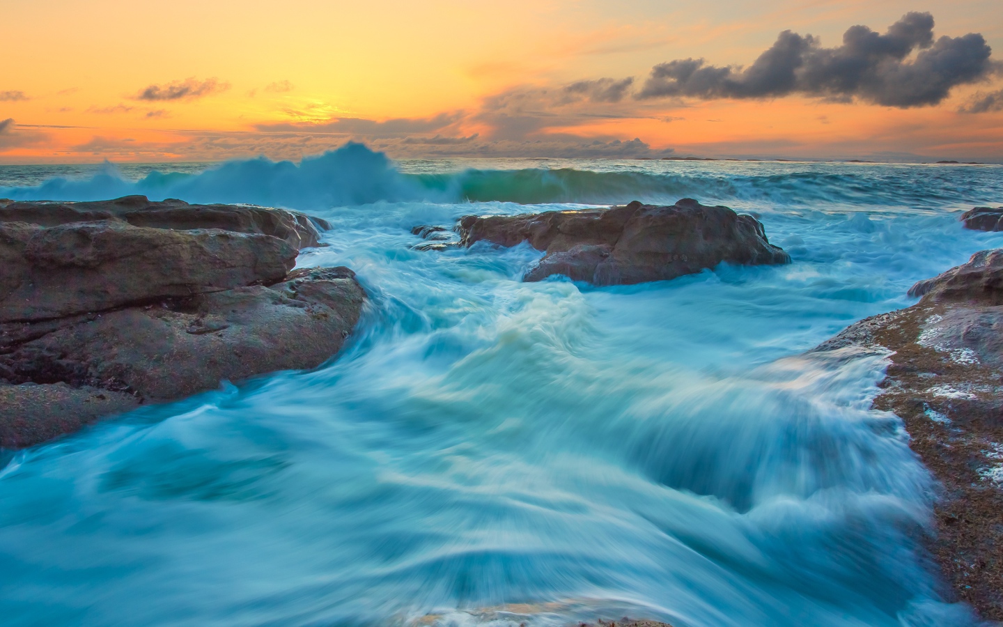 Волны прилива