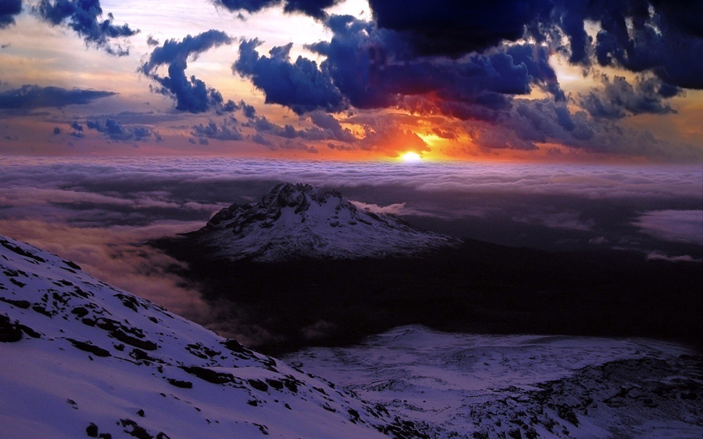 Закат на горной высоте