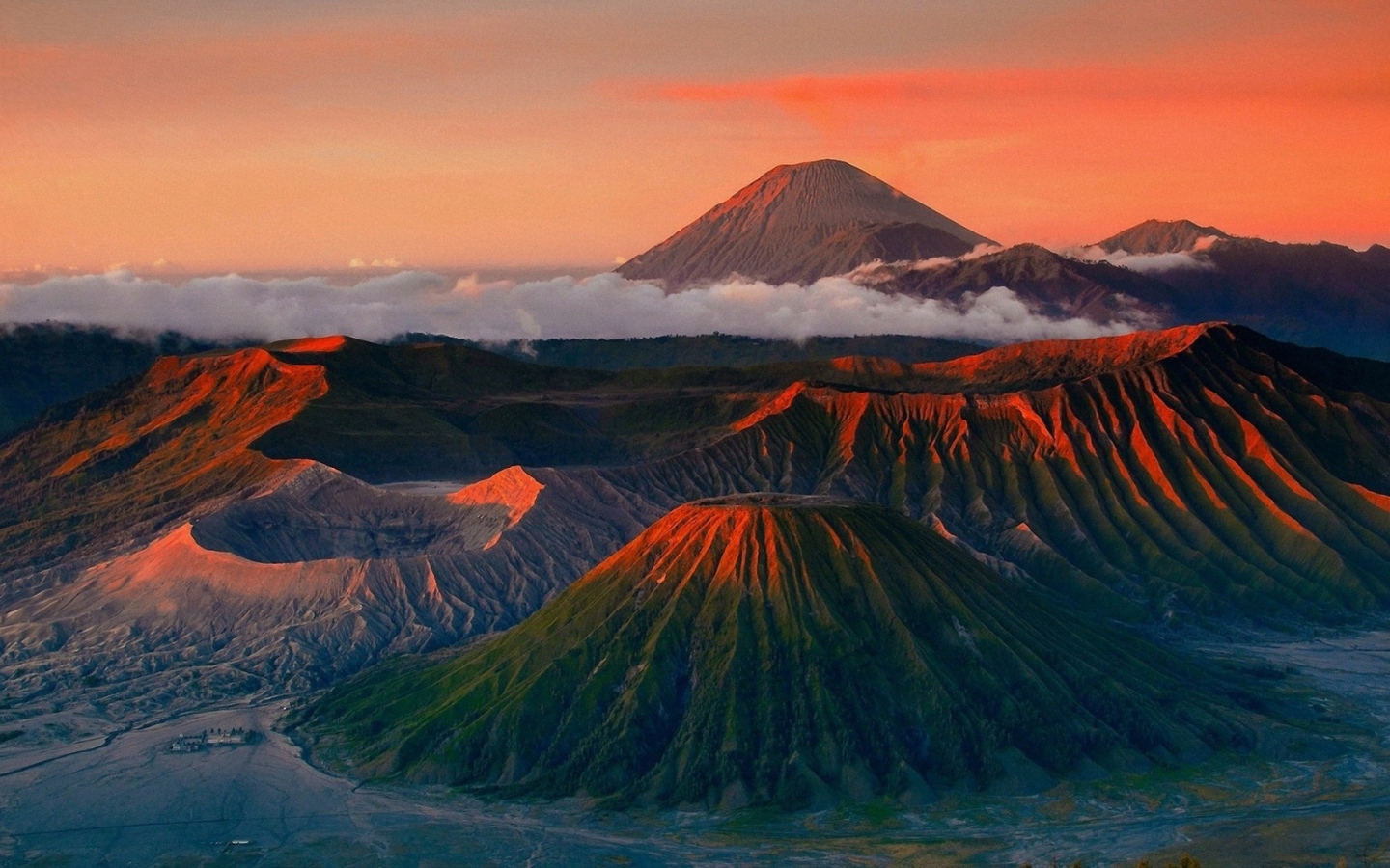 Вулканический пейзаж