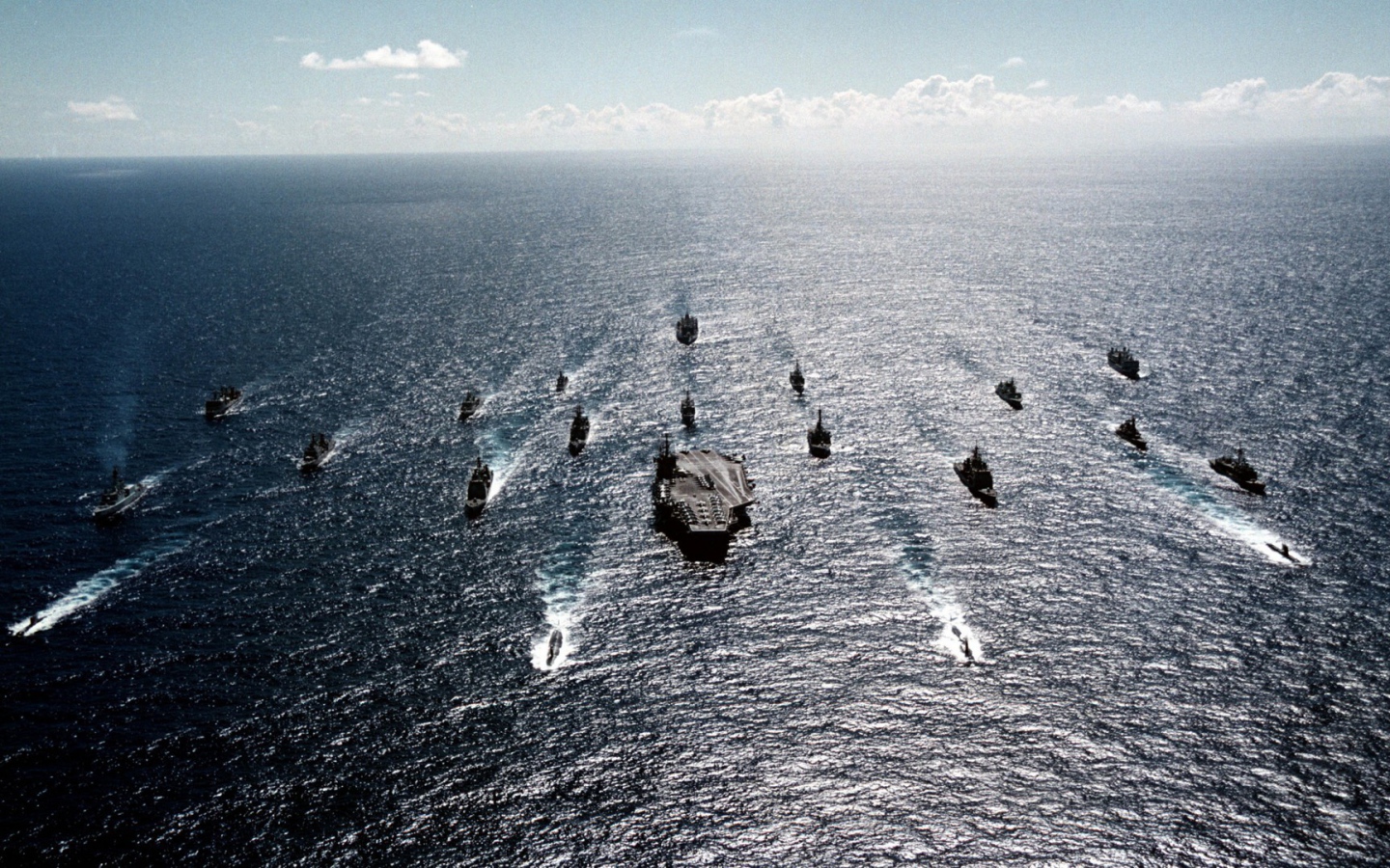 Эскадра военных кораблей