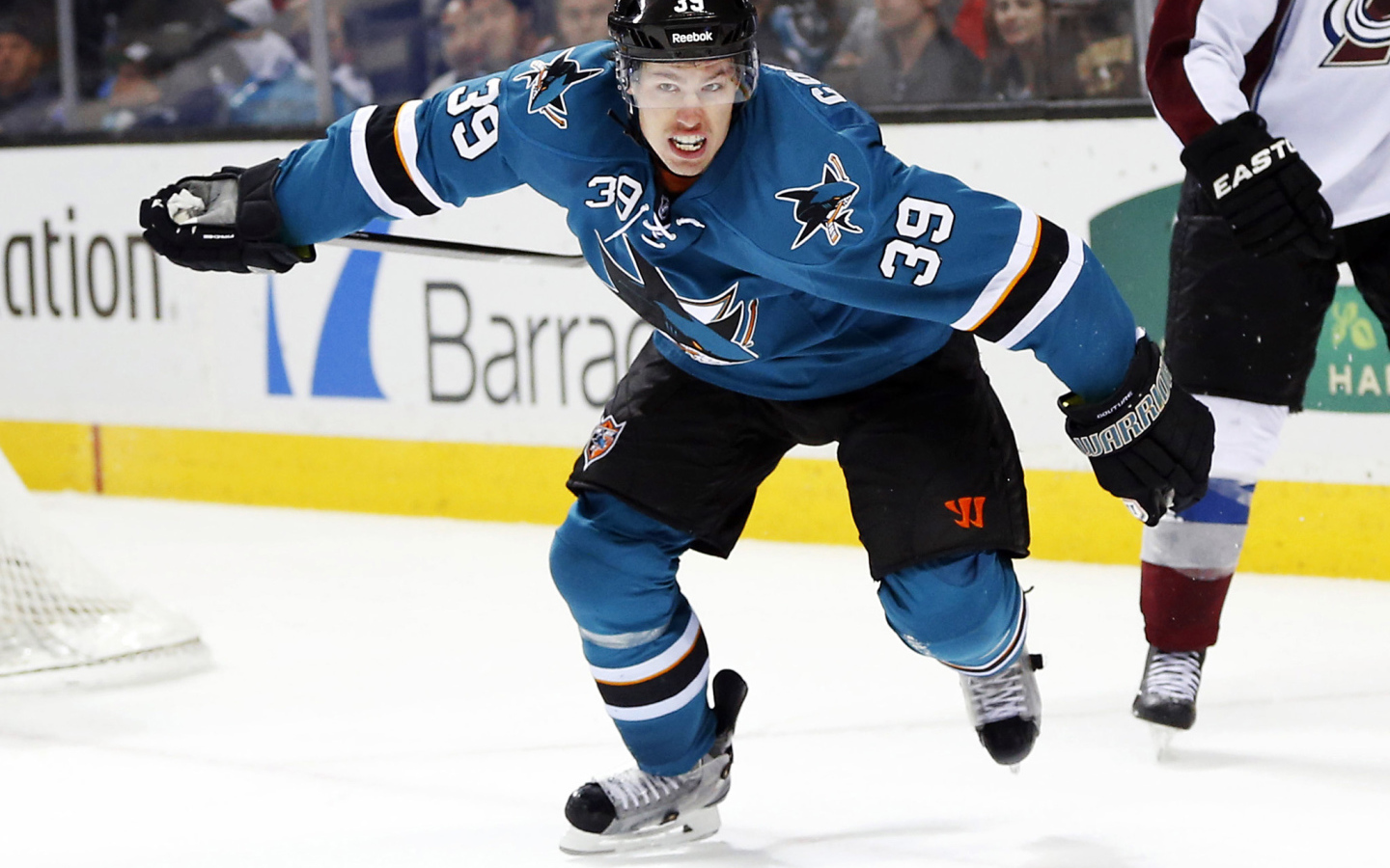 Известный Хоккеист Сан-Хосе Логан Кутюр