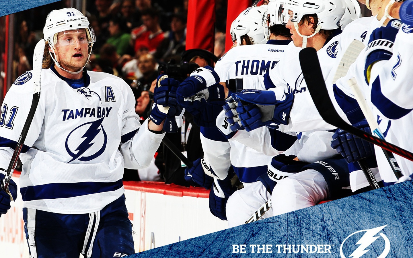 Хоккеист Стивен Стэмкос и его команда