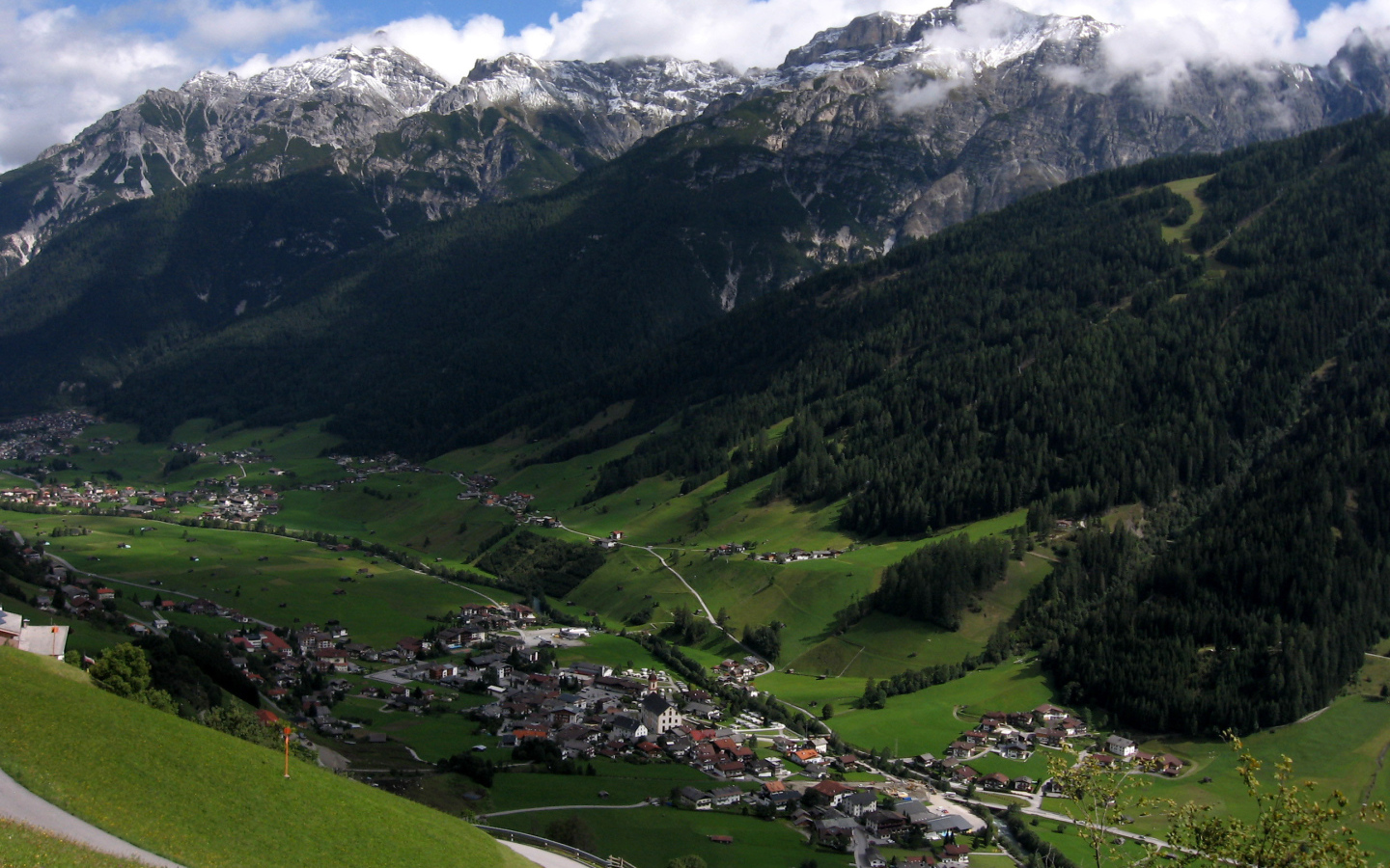 Пейзаж города Нойштифт, Австрия