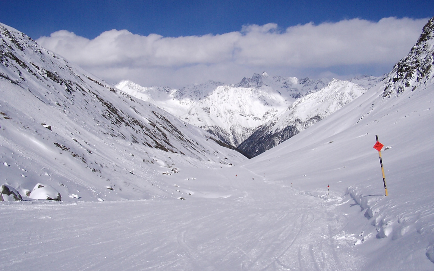 Лыжная трасса на горнолыжном курорте Зёльден, Австрия