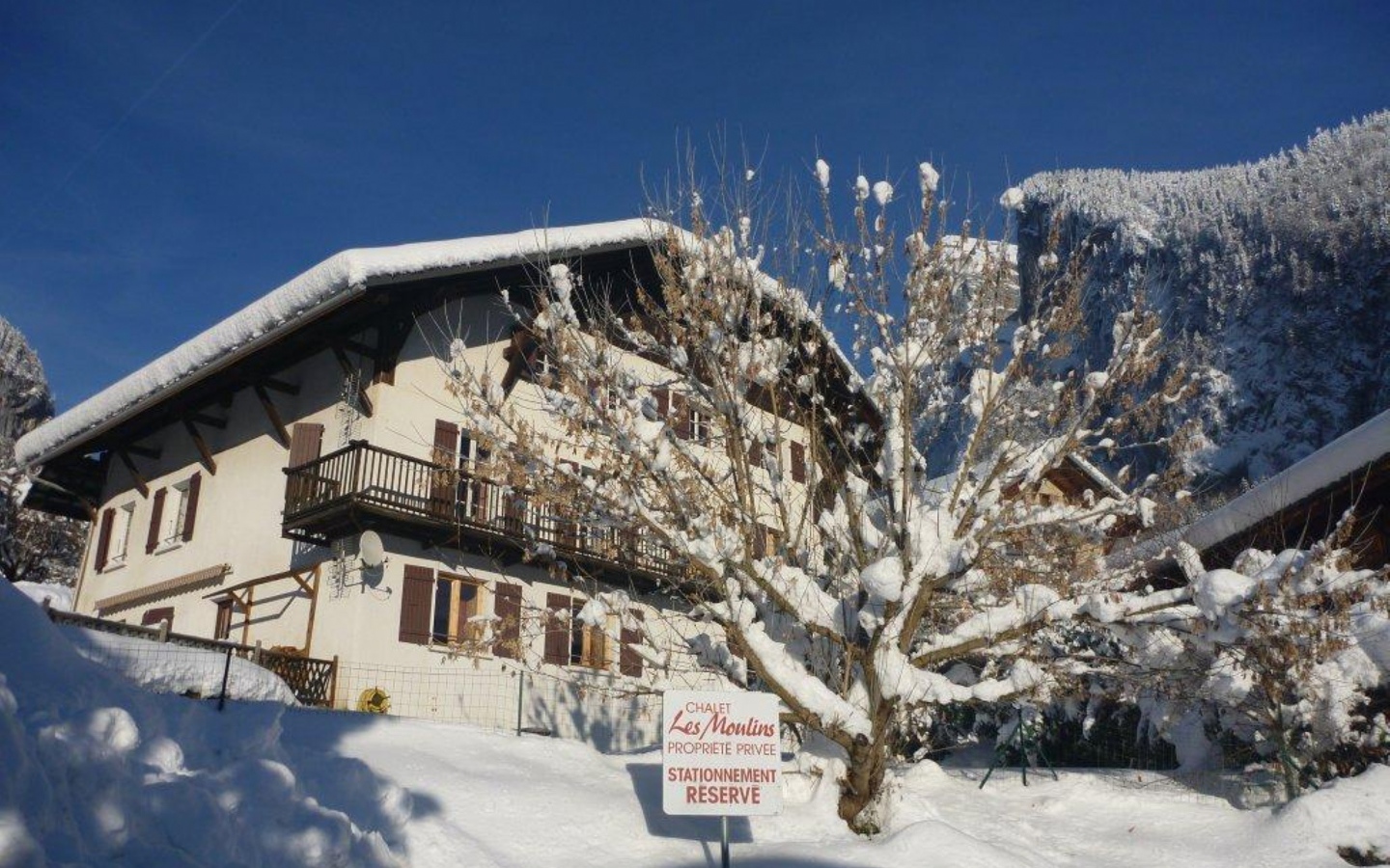 Гостиница на горнолыжном курорте Самоен, Франция